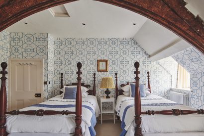 A bedroom at Queen Anne Estate, Vale of Glamorgan