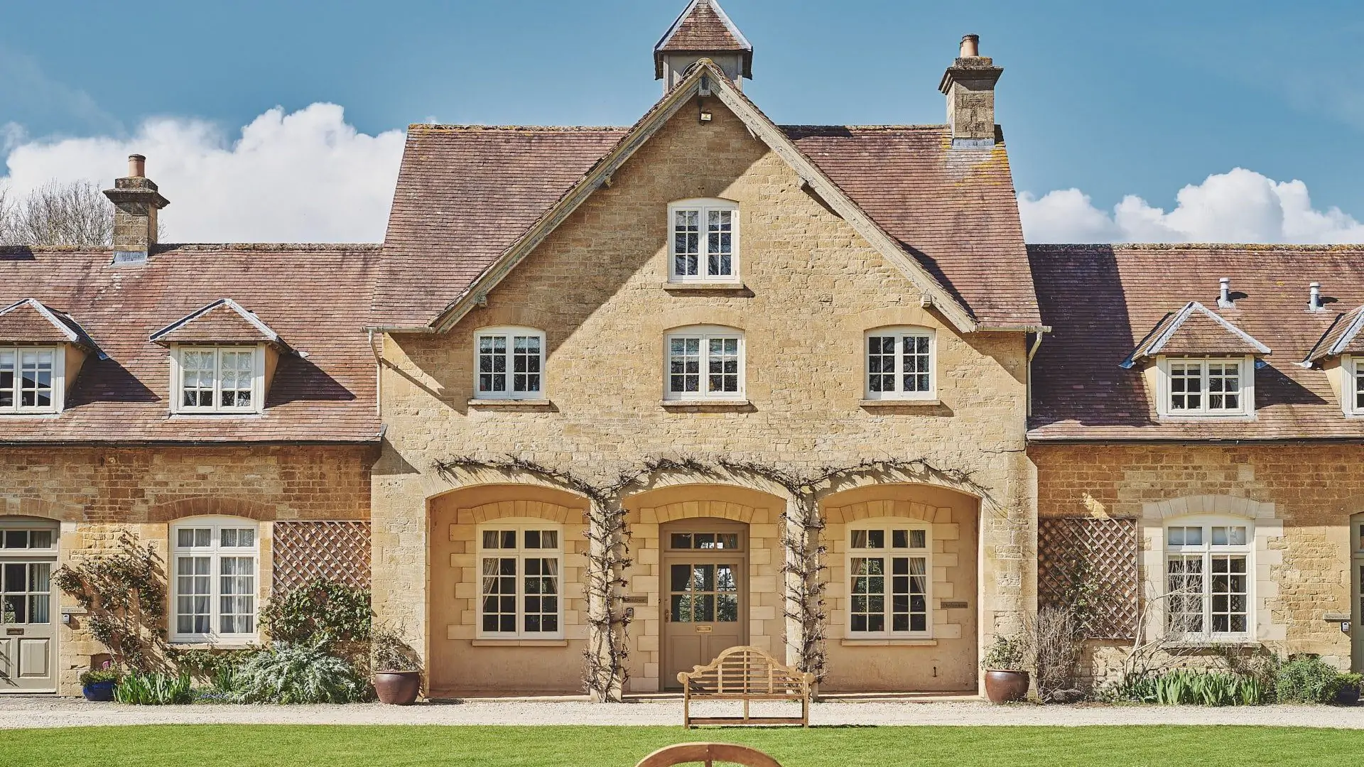 Byron Cottage