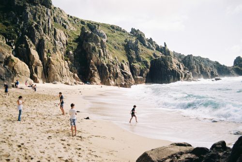 Coastal cottages Cornwall beach