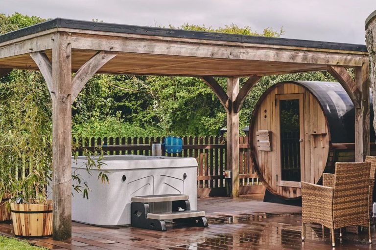 Hot tub and sauna