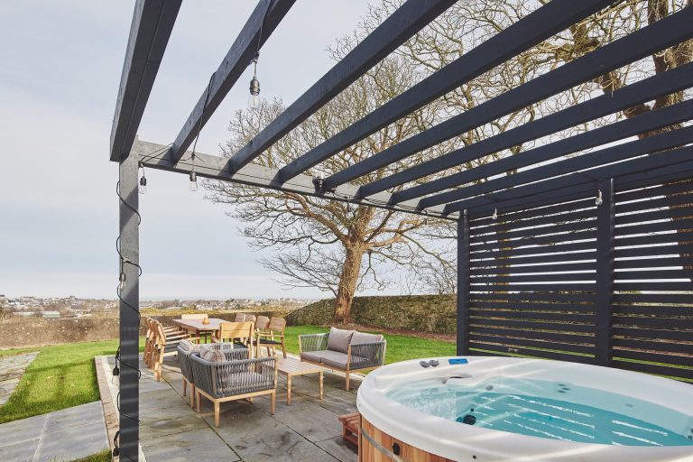 Plas Mynydd Hot Tub