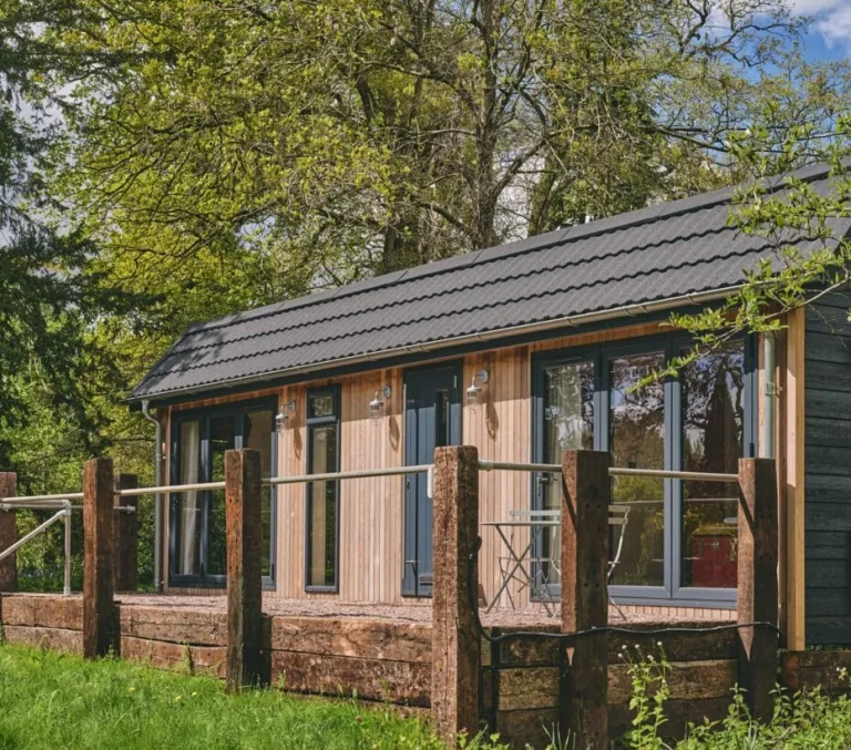woodland-cabin-exterior